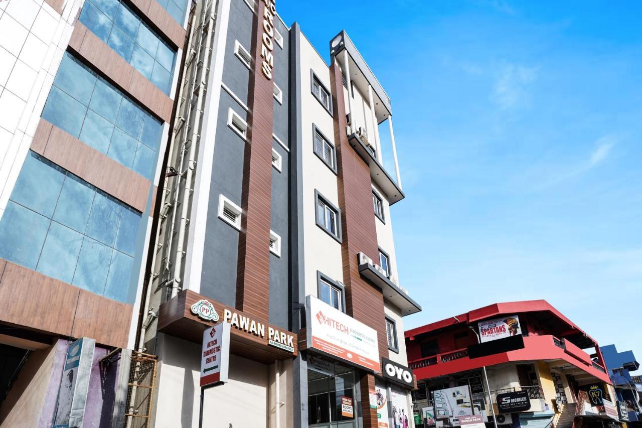 Oyo Flagship Pawan Park Hotell Vellore Eksteriør bilde