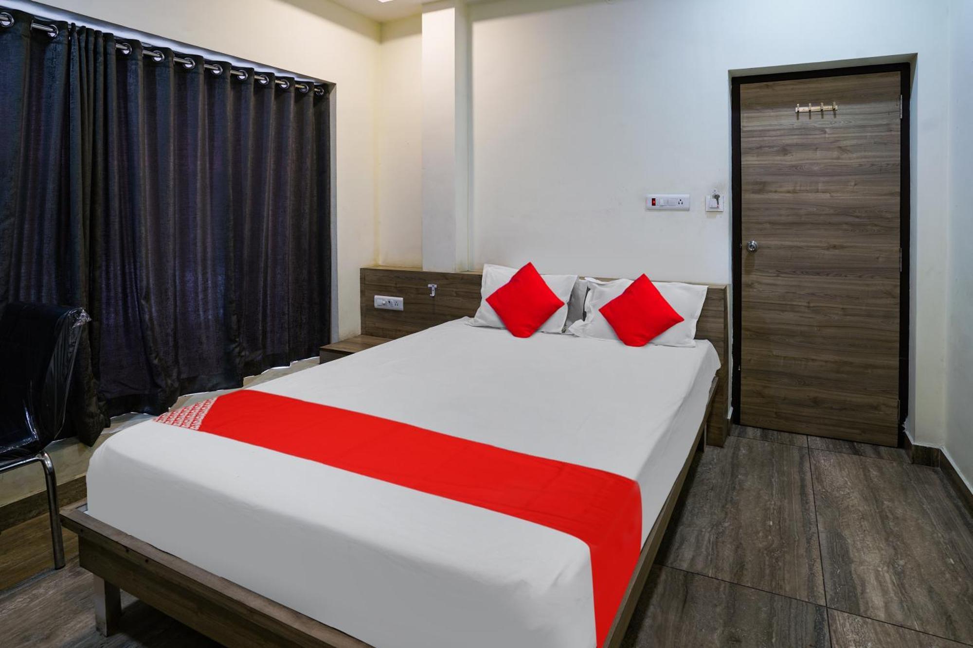 Oyo Flagship Pawan Park Hotell Vellore Eksteriør bilde